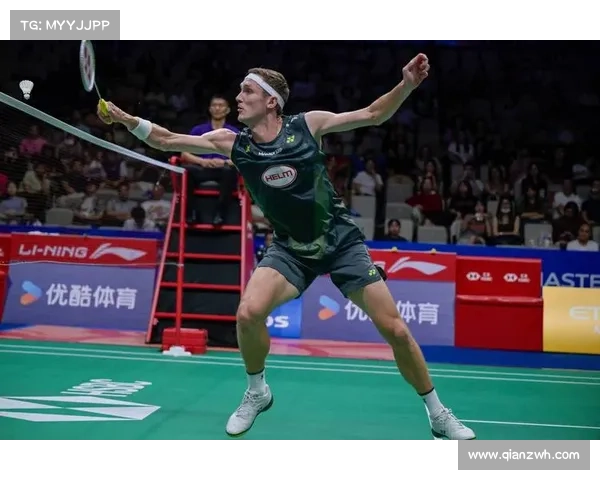 安赛龙凭反手抽球精彩得分引爆西班牙羽毛球公开赛全场气氛