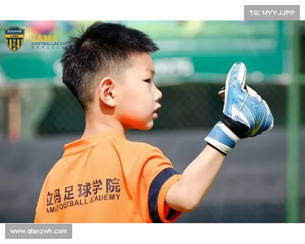 德怀特·霍华德推动体育与艺术融合夏令营 助力青少年全面发展